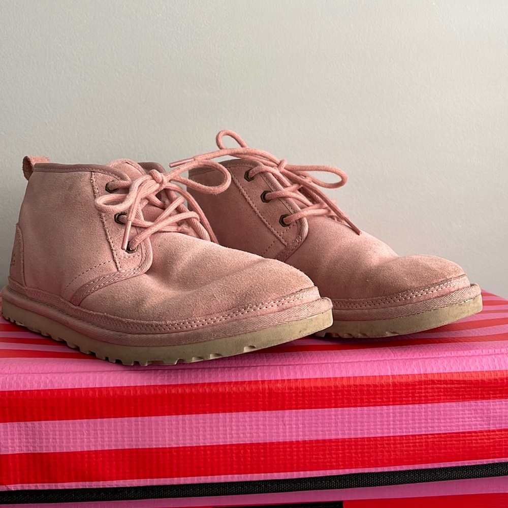 Womens UGG Pink Lace Up Booties Size 9